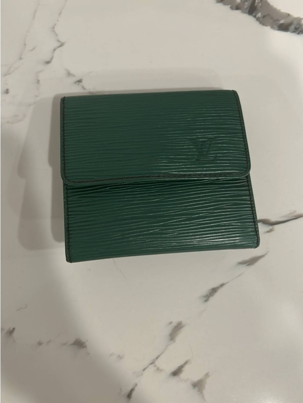Green epi Vintage LV wallet
